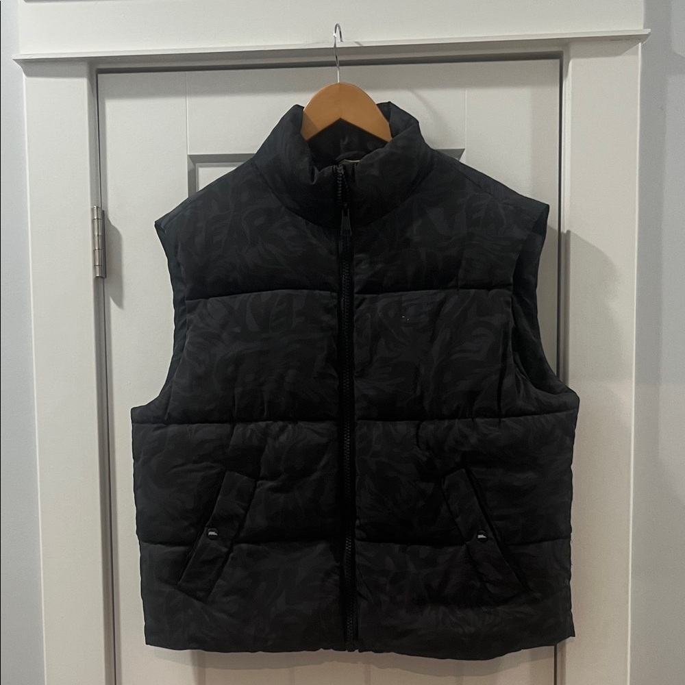 No Fear H&M collab Men's Small Oversized Black Quilted Puffer Vest